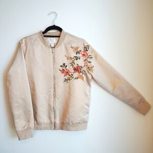 Forever 21 Beige Nude Embroidered Vintage Style Flowers Satin Look